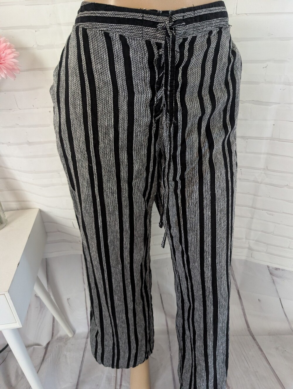 Cato Vertical Stripe Pull-on Pants